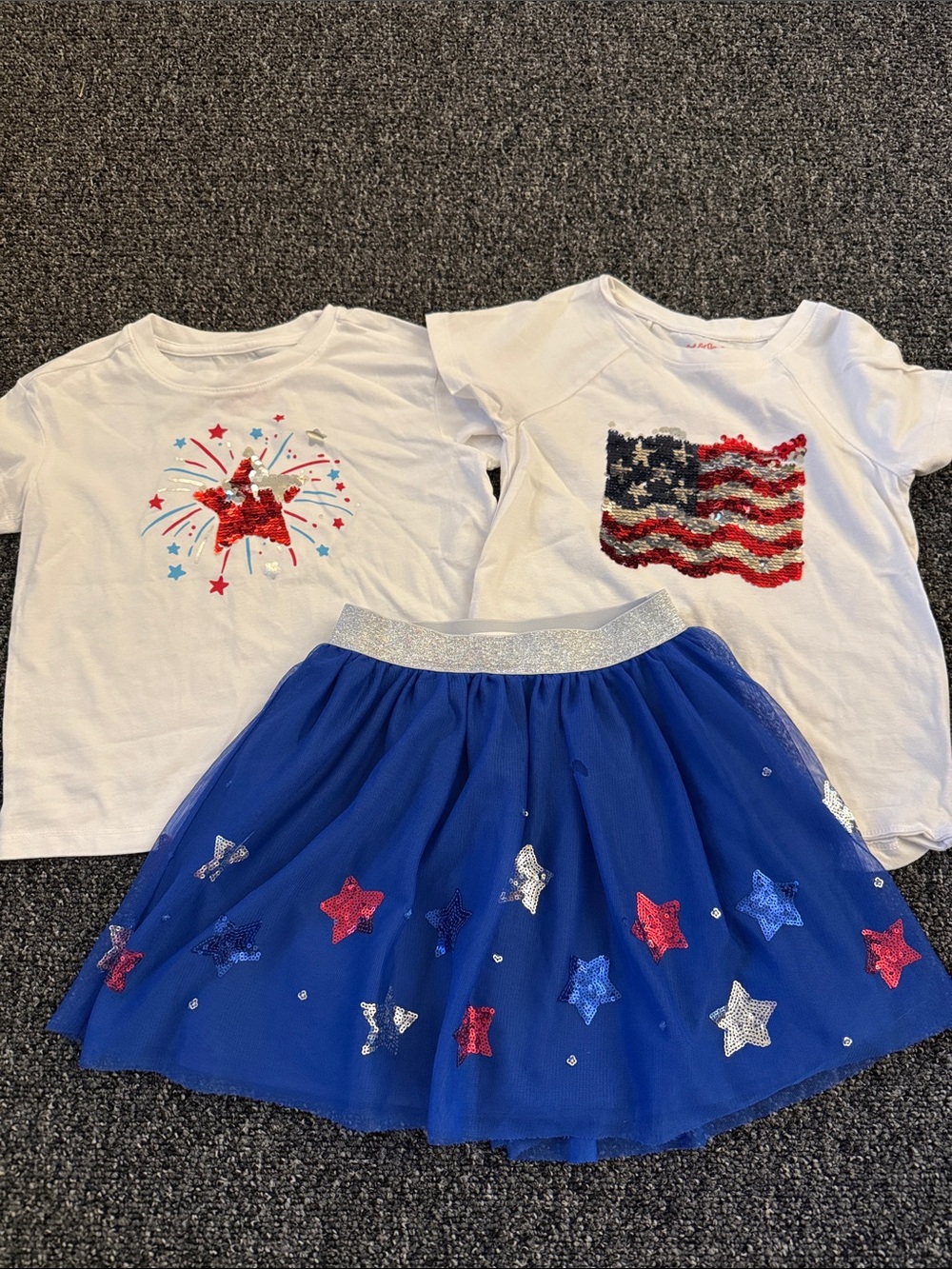 Cat & Jack Girls Red White Blue Star Skirt Set size 6/7